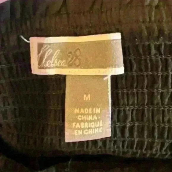 Chelsea 28 off shoulder top. Size Medium. Worn once. - Picture 3 of 4